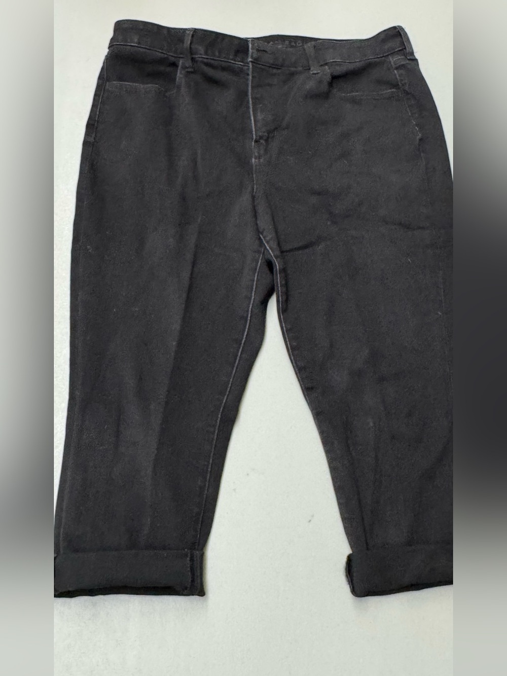 American Eagle Outfitters Black Ankle Cropped Jeans